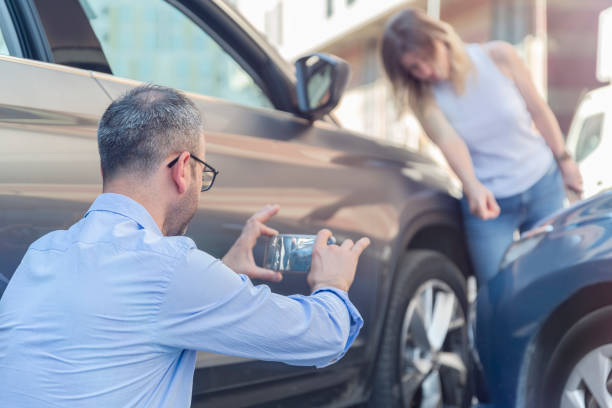 Professional Car Insurance Near Me technician working in Steeleville, IL